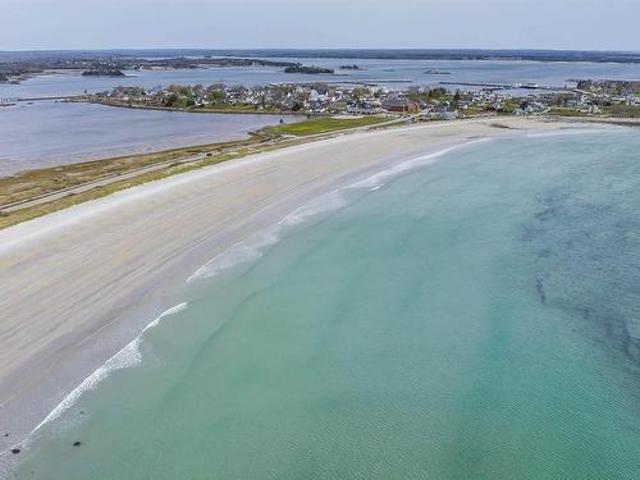 1 Gull Rock Road, Lockeport, NS, B0T 1L0 recreational for sa.