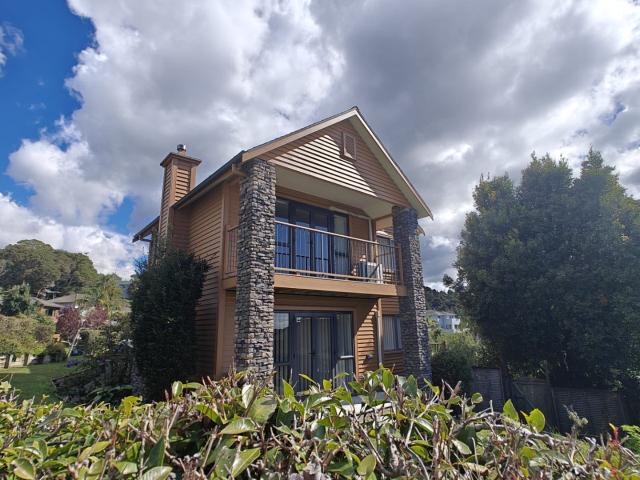 1 Glenreagh Place, Torbay House for Rent