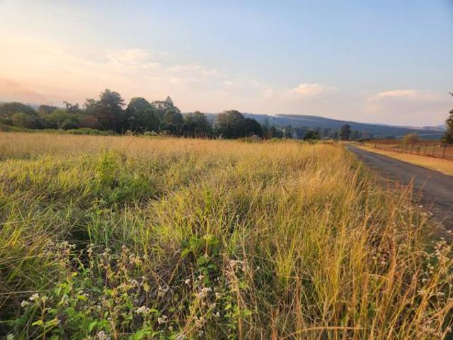 1 ha Land available in White River AH