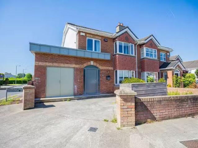 1 Haydens Park View, Lucan, Lucan, Co. Dublin, K78EY74 is for.