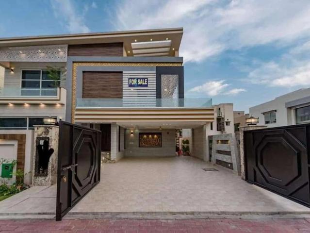 1 Kanal Main Boulevard Luxury Full Furnished House With Basment 4 Sale Lahore Bahria Town ID 04299