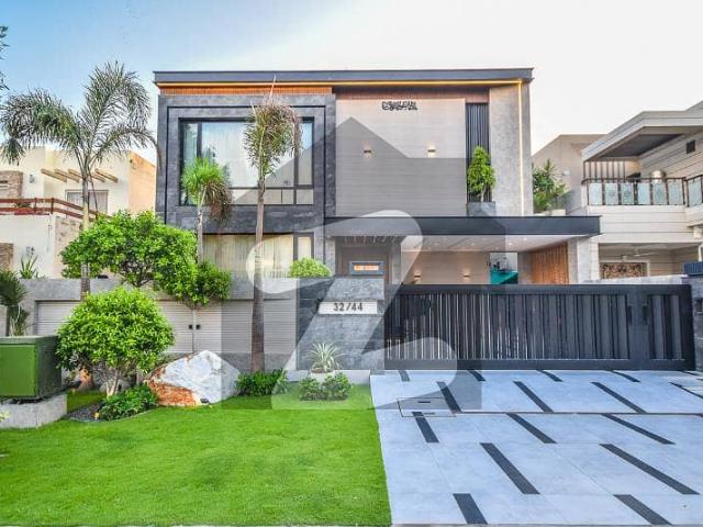 1 Kanal Mazhar Munir Design Double Height Lobby