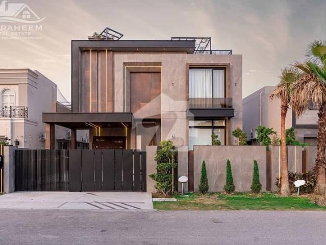 1 kanal modern design full basement fully furnished plus ceinma bungalow for sale near to dolmen mall