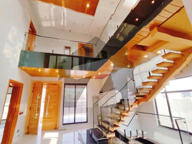1 kanal modern house with full basment available for rent in dha phase 6