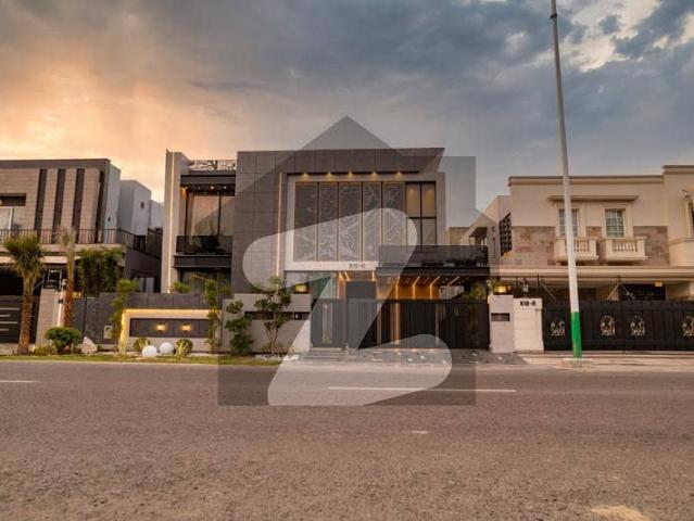 1 Kanal Modern Luxury House near Tim Hortons