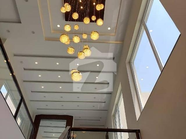 1 Kanal Modern Style House For Sale