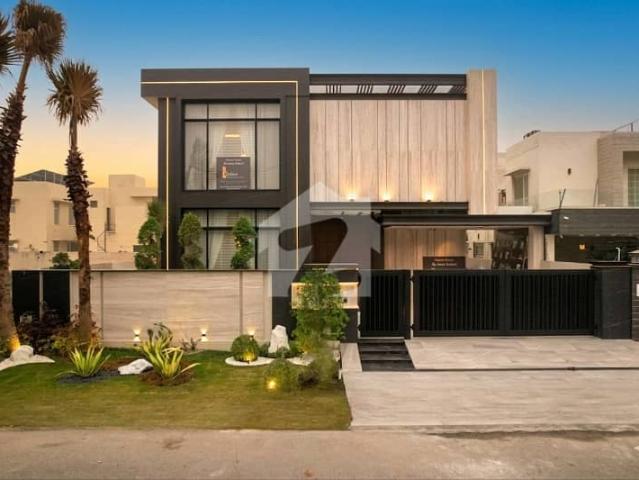 1 Kanal Most Elegant Modern Design With Basement Bungalow For Sale At Prime Location In DHA Phase 6 Near To Park Raya Mosque