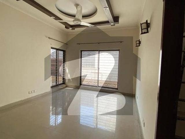 1 kanal new upper portion for rent in dha phase 5