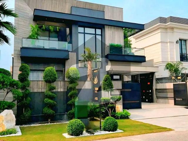 1 Kanal Out Standing Top Quality House Designers Bungalow For Sale In DHA Lahore