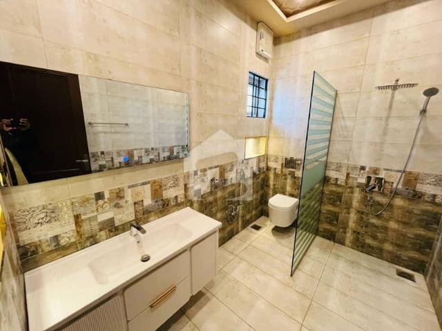 1 Kanal Owner Made Brand New House For Sale In Sector C