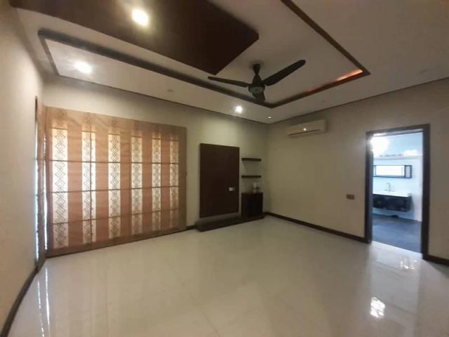 1 Kanal Owner Build Fully Solid House For Sale In Dha Phase 1 Hot Loca Lahore DHA Defence ID 83033