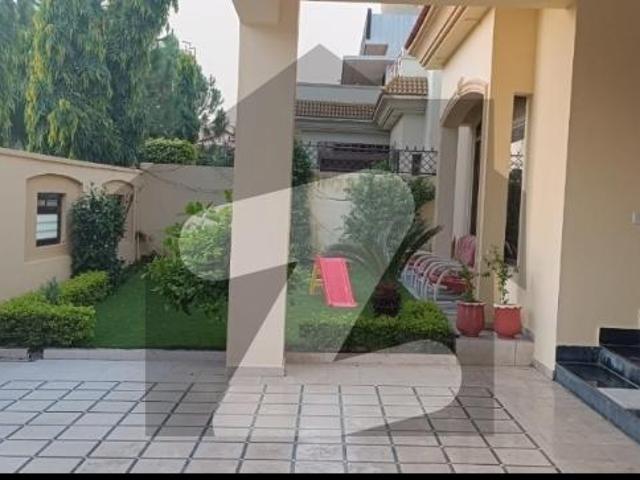 1 Kanal Owner Biult Beautiful Used House Upfor Sale In Dha2 Islamabad. DHA Defence Phase 2