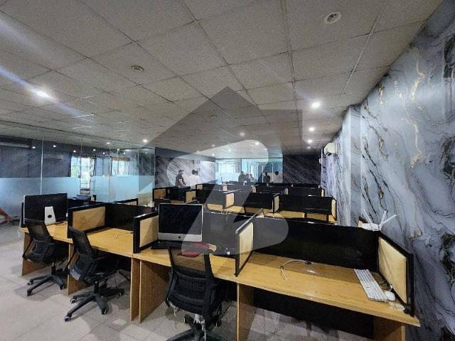 1 Kanal Office Semi Furnished Office