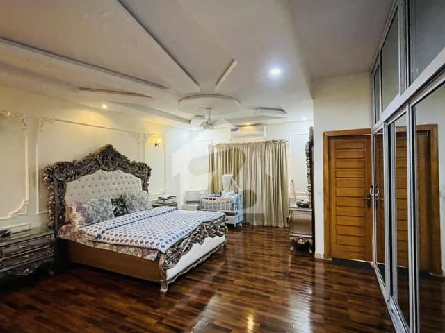 1 Kanal Beautiful 6 Bed House Available For Sale Ideal Location E 11