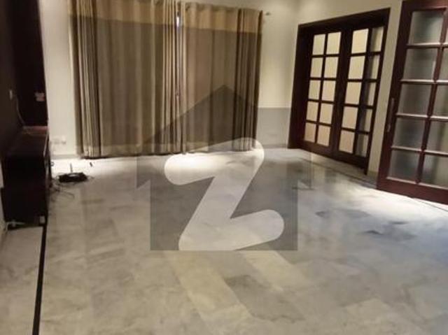 1 Kanal Beautiful Bungalow For Rent In Main Cantt