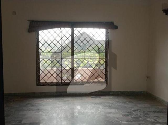 1 Kanal Beautiful Built Double Story House Available for rent in Bani Gala