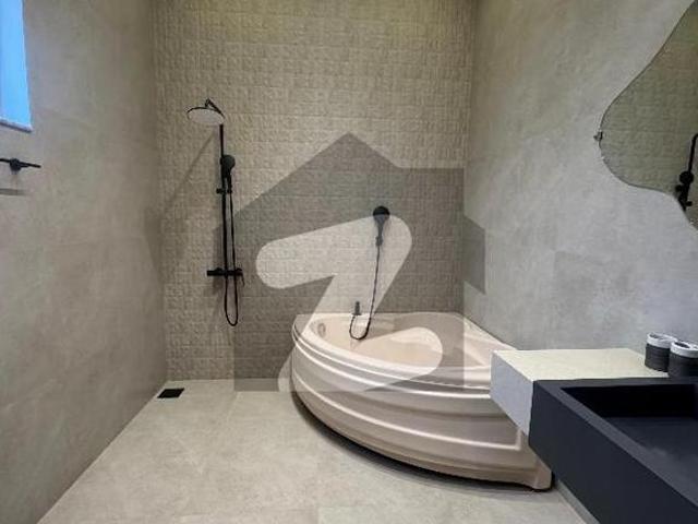 1 Kanal Beautiful Designer House For Sale in Bahria Town Phase 8