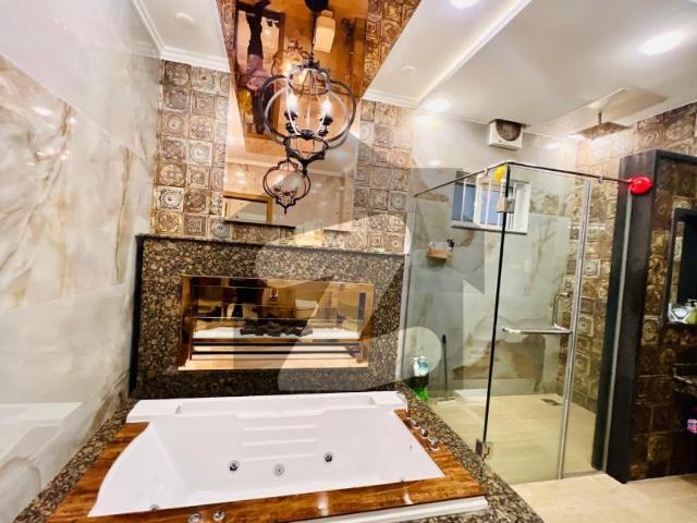 1 Kanal Beautiful Designer Luxury House Bahria Town Phase 3