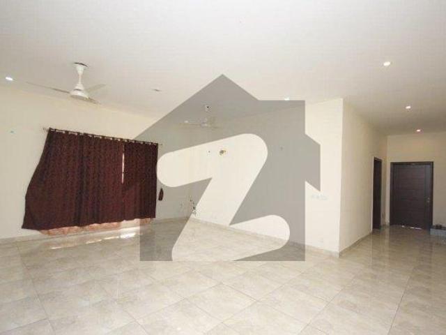 1 Kanal Beautiful House Unfurnished With Basement & ACs For Rent In DHA Raya Phase 6 Defence Raya