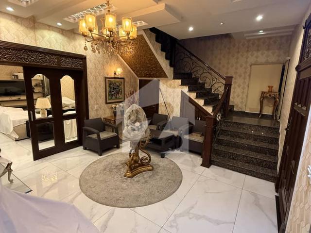 1 Kanal Beautiful House With Cinema