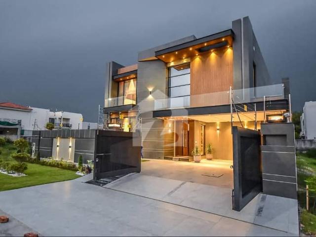 1 Kanal Beautiful House Available For Rent IN DHA phase 6