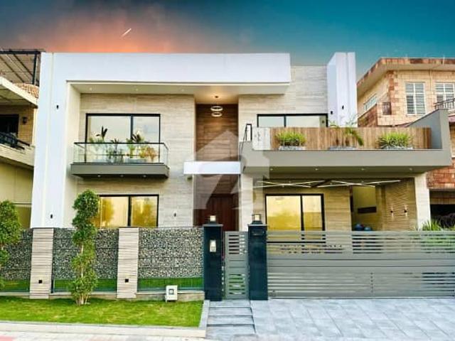 1 Kanal Beautiful House Available For Sale In DHA 2 Islamabad
