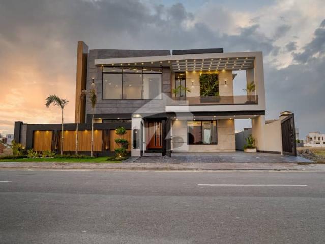 1 kanal beautiful house for sale in gulbahar block sector c bahria town lahore