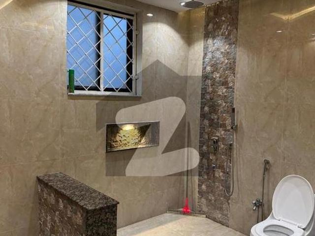 1 kanal beautiful house for sale Johar Town Phase 1