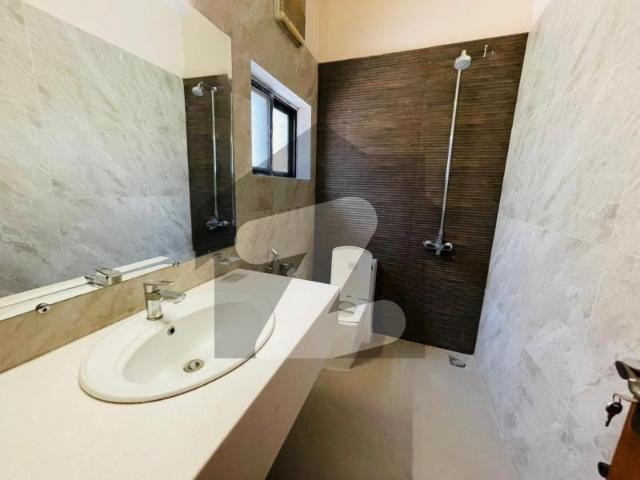 1 Kanal Beautiful House For Rent In F 8