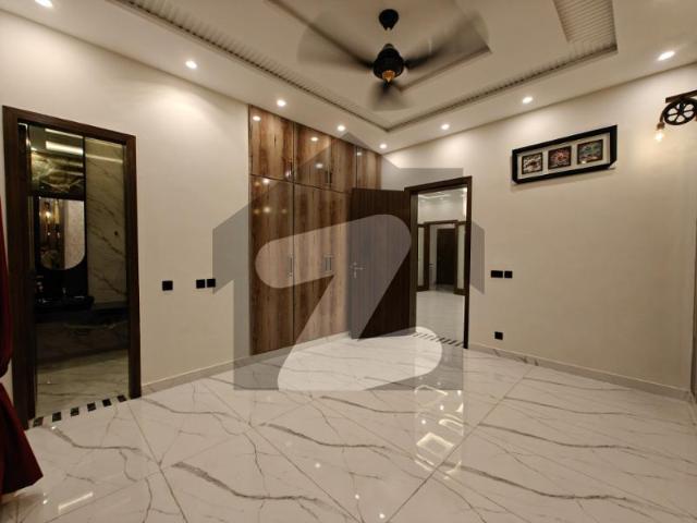 1 Kanal Beauiful Lock Option For Rent In Rafi Block Bahria Own Lahore Bahria Town Gulbahar Block