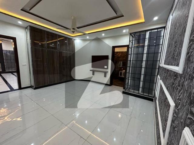 1 Kanal Brand New Ultra Modern Bungalow For Sale In Wapda Town Lahore Wapda Town