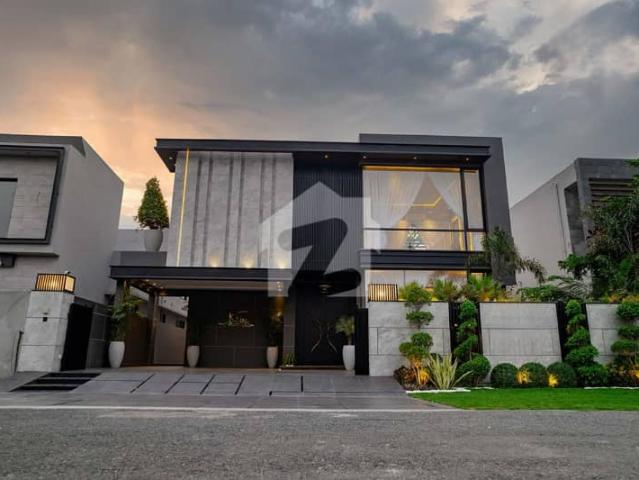 1 Kanal Brand New Ultra Modern Design House For Sale In DHA Phase 6 Block M
