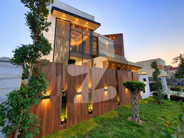 1 Kanal Brand New ultra Modern House For Sale in Bahria town Phase 2 Rawalpindi. Bahria Town Phase 2