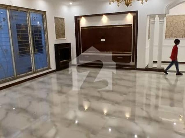 1 Kanal Brand New Upper Portion Available For Rent Ideal Location