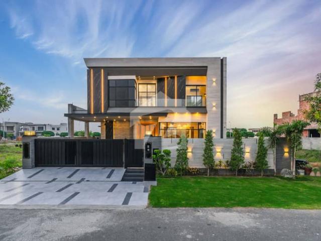 1 Kanal Brand New Beautiful Design Bungalow For Sale Prime Location Of Dha PHASE 7