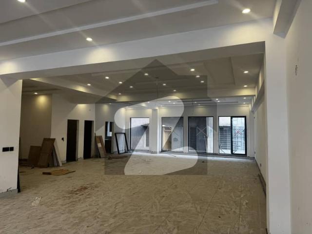 1 Kanal Brand New Commercial Building For Rent Main Boulevard Johar Town