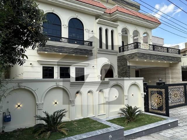 1 kanal brand new double unit house for sale f block | with gas meter | modern house