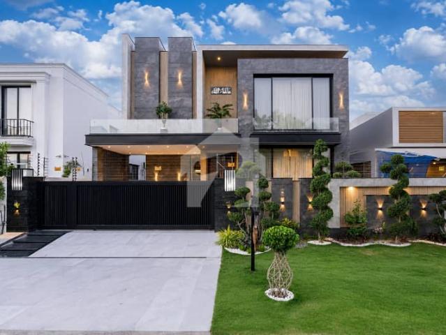 1 Kanal Brand New Fully Furnished Beautiful Bungalow For Sale In DHA Phase 6 Lahore