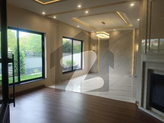 1 Kanal Brand New hauos available for sale Bahria Town Phase 3