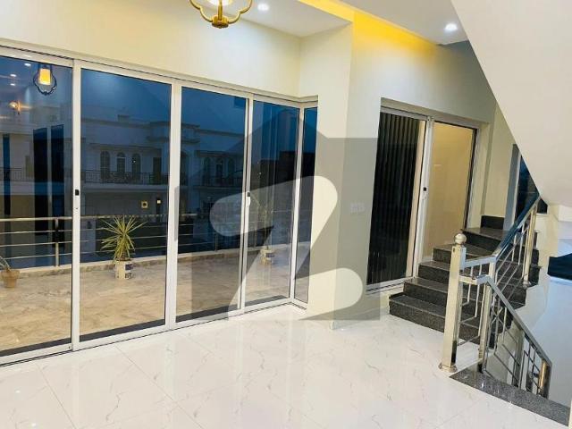 1 Kanal Brand New House For Sale Top City 1