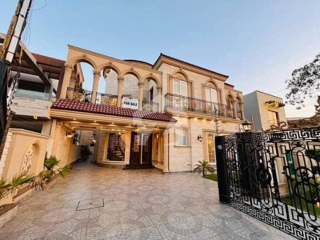 1 Kanal Brand New House For Sale In Bahria Town Lahore