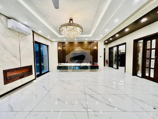 1 Kanal Brand New Luxury House For Rent In F 11 Islamabad | 6 Bed | Servant Quarter | 7 Lac Demand