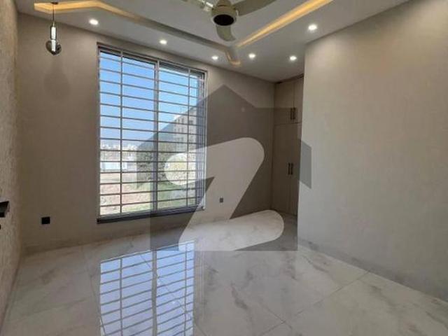 1 Kanal Brand New Luxury Portion Available For Rent In EME Society