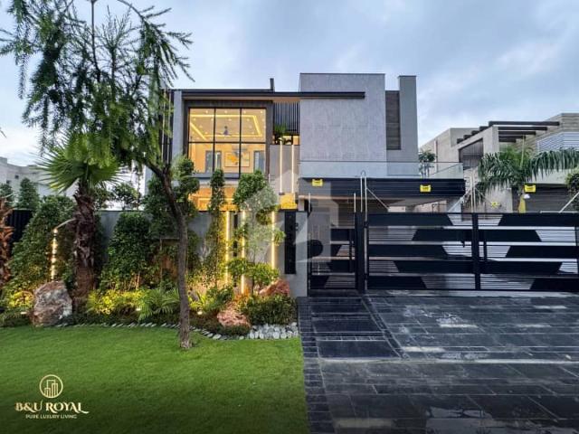 1 Kanal Brand New Modern Architectural Masterpiece House For Rent