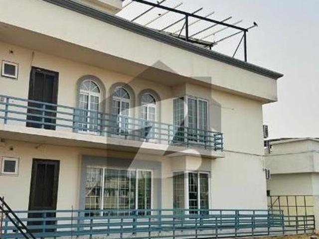 1 Kanal Corner Basement House With 20kv Solar And 1 Kanal Plot Available For Sale Bahria Enclave Sector C2