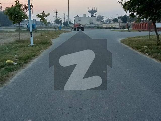 1 Kanal Corner + Park Facing Plot For Sale in DHA Phase 7 Block X | Ultra Prime Location 4