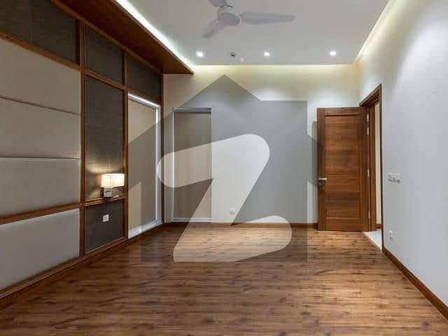 1 Kanal Designer Bungalow For Rent Phase 3