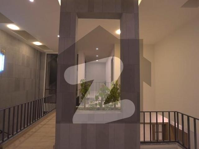 1 Kanal Designer House MPCHS Block C
