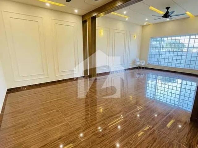 1 Kanal Designer House Available For Rent In DHA Phase 2