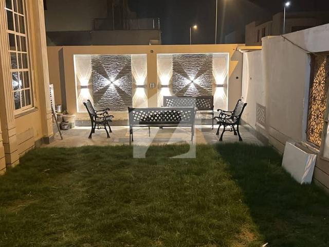 1 Kanal Designer House For Sale